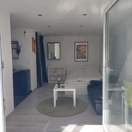 City-apartment *