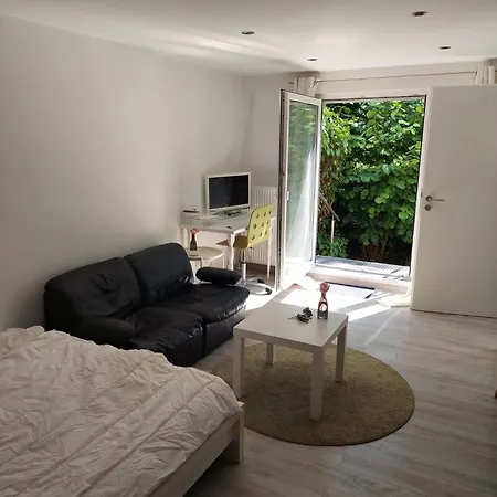 City-apartment *